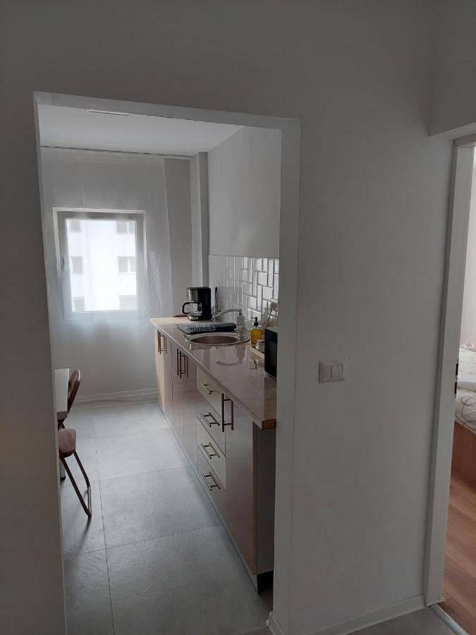 Ela'S Apartment Băile Herculane Eksteriør bilde