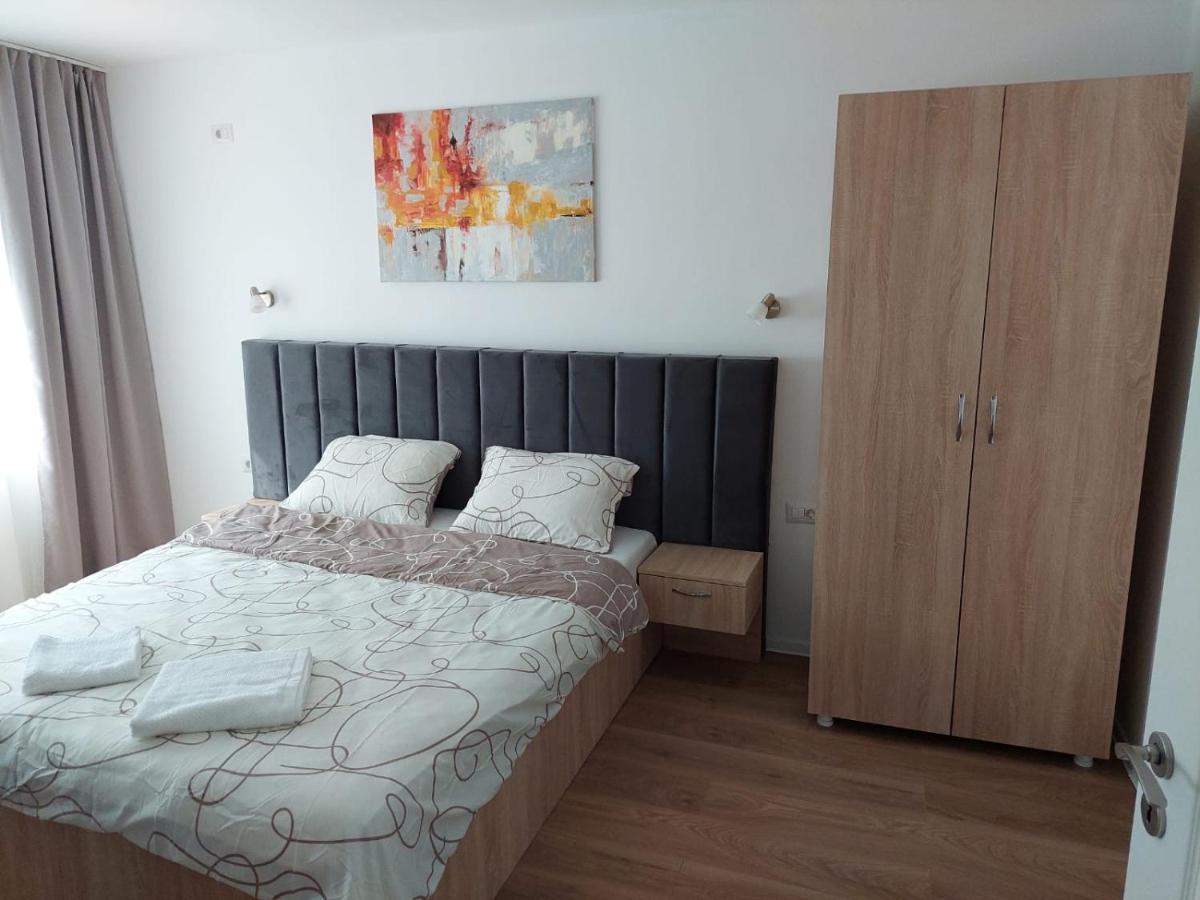Ela'S Apartment Băile Herculane Eksteriør bilde